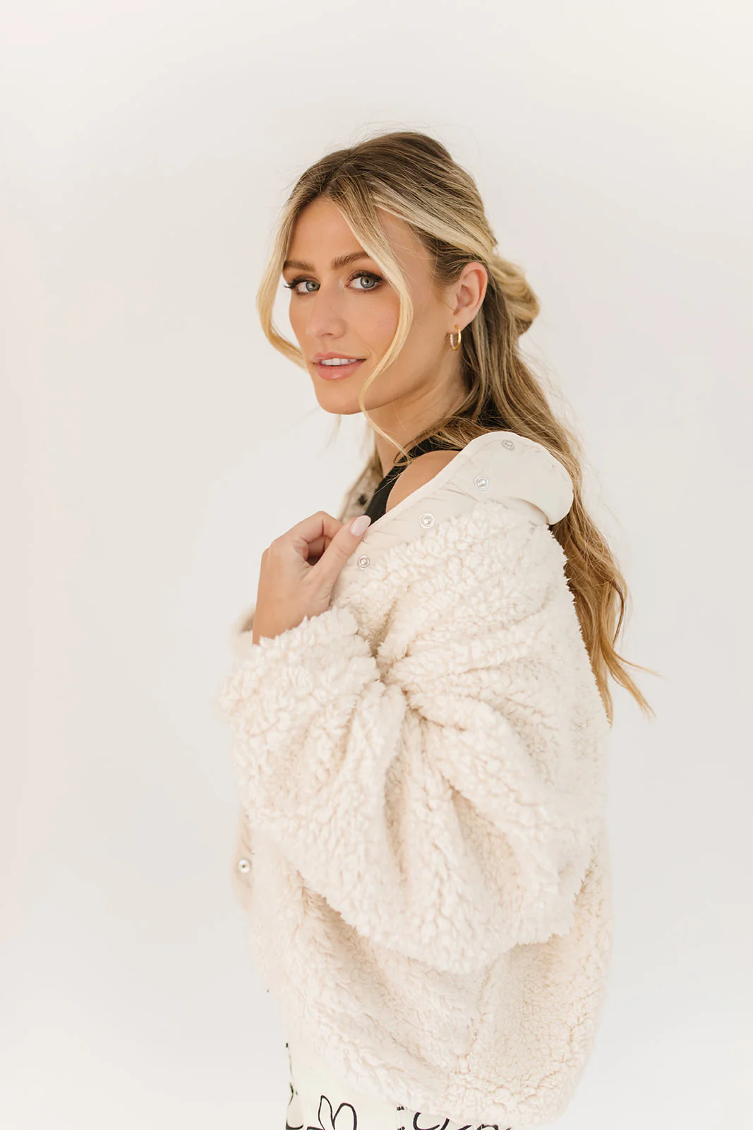 check me out sherpa jacket // cream *restocked* - Image 12