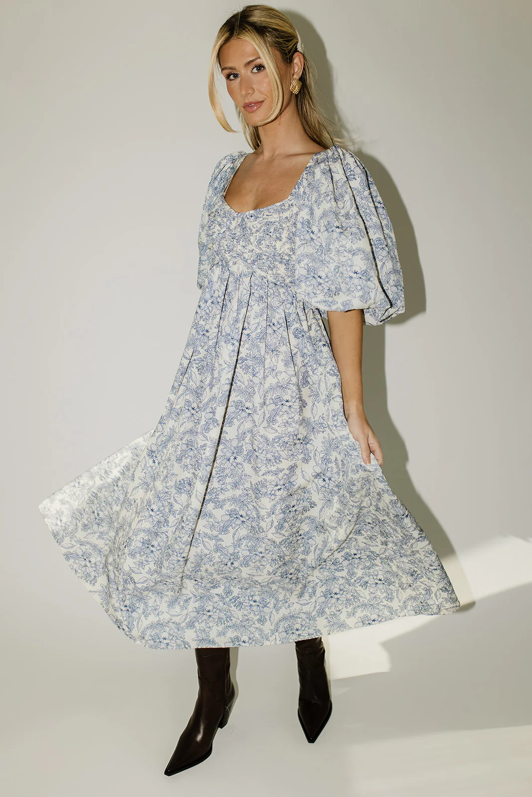 gala midi dress // blue fruit floral *zoco exclusive* - Image 3