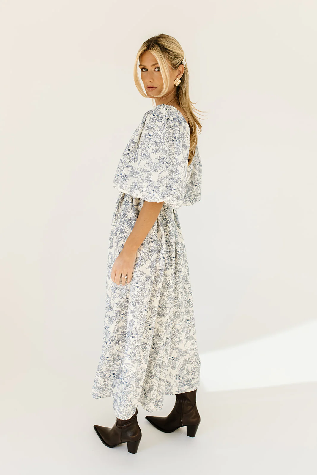 gala midi dress // blue fruit floral *zoco exclusive* - Image 6