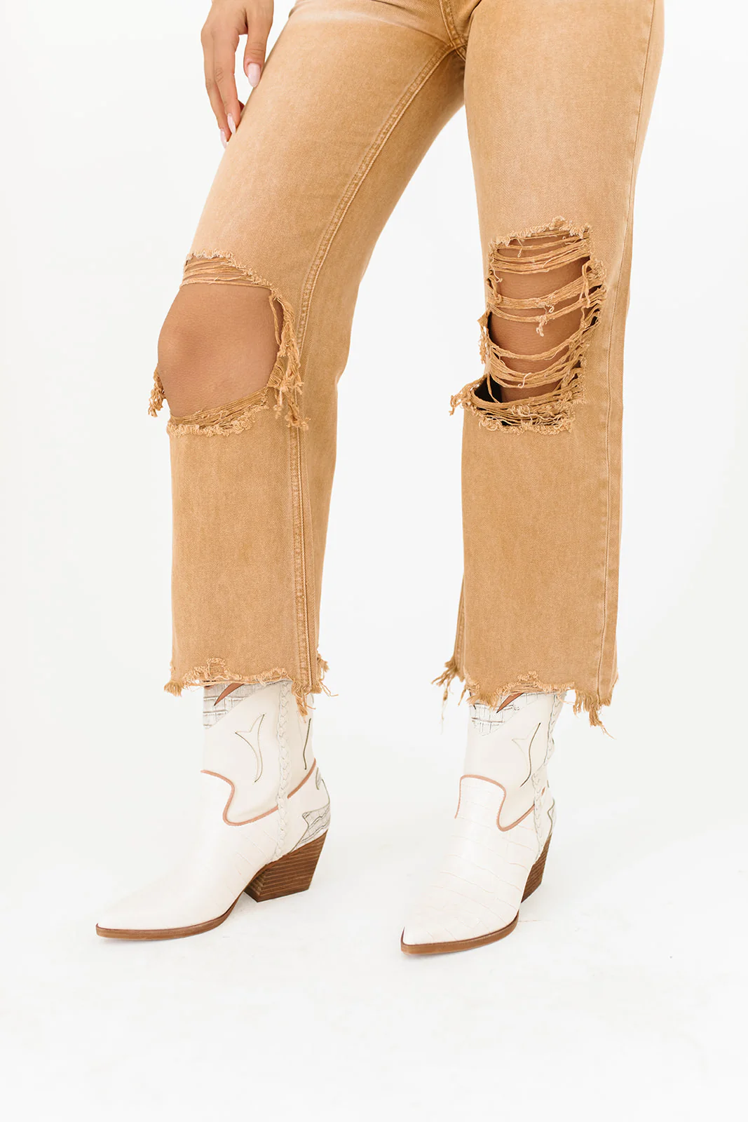loral booties in ivory leather // dolce vita - Image 7