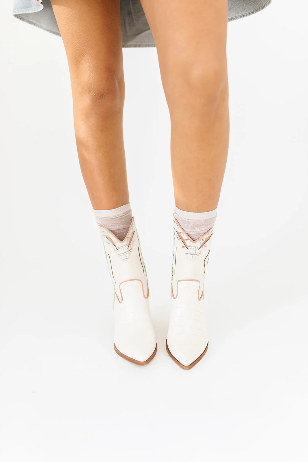 loral booties in ivory leather // dolce vita - Image 9