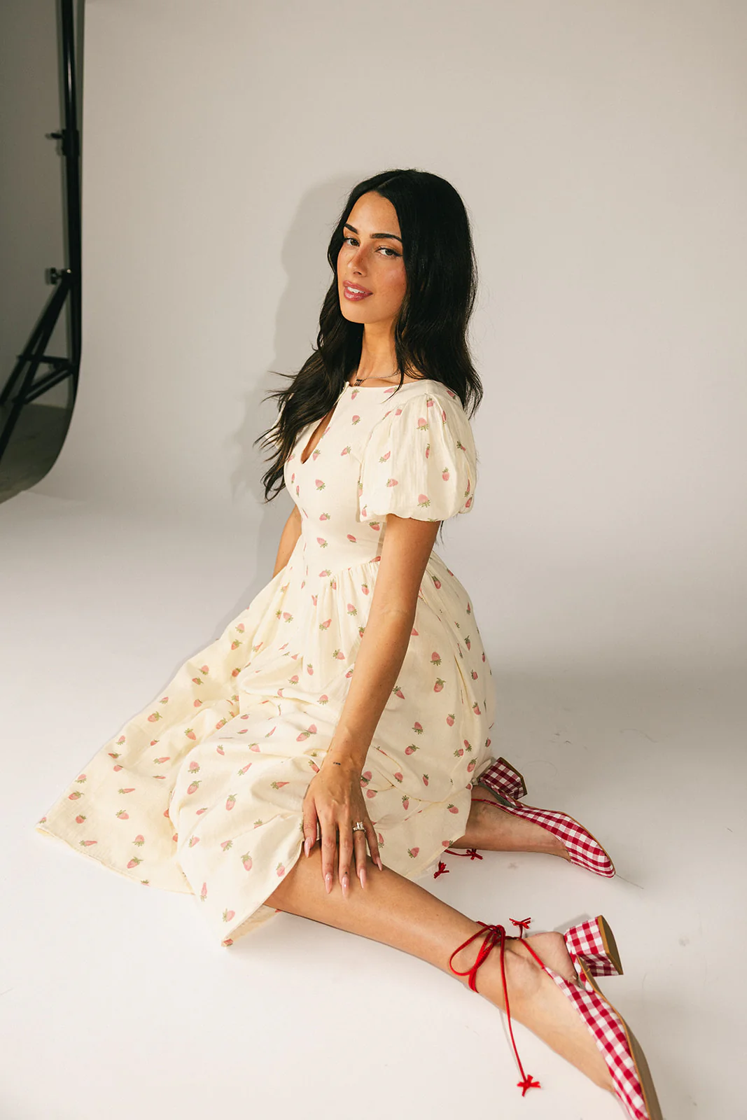marloe midi dress // strawberry bliss *zoco exclusive* - Image 13
