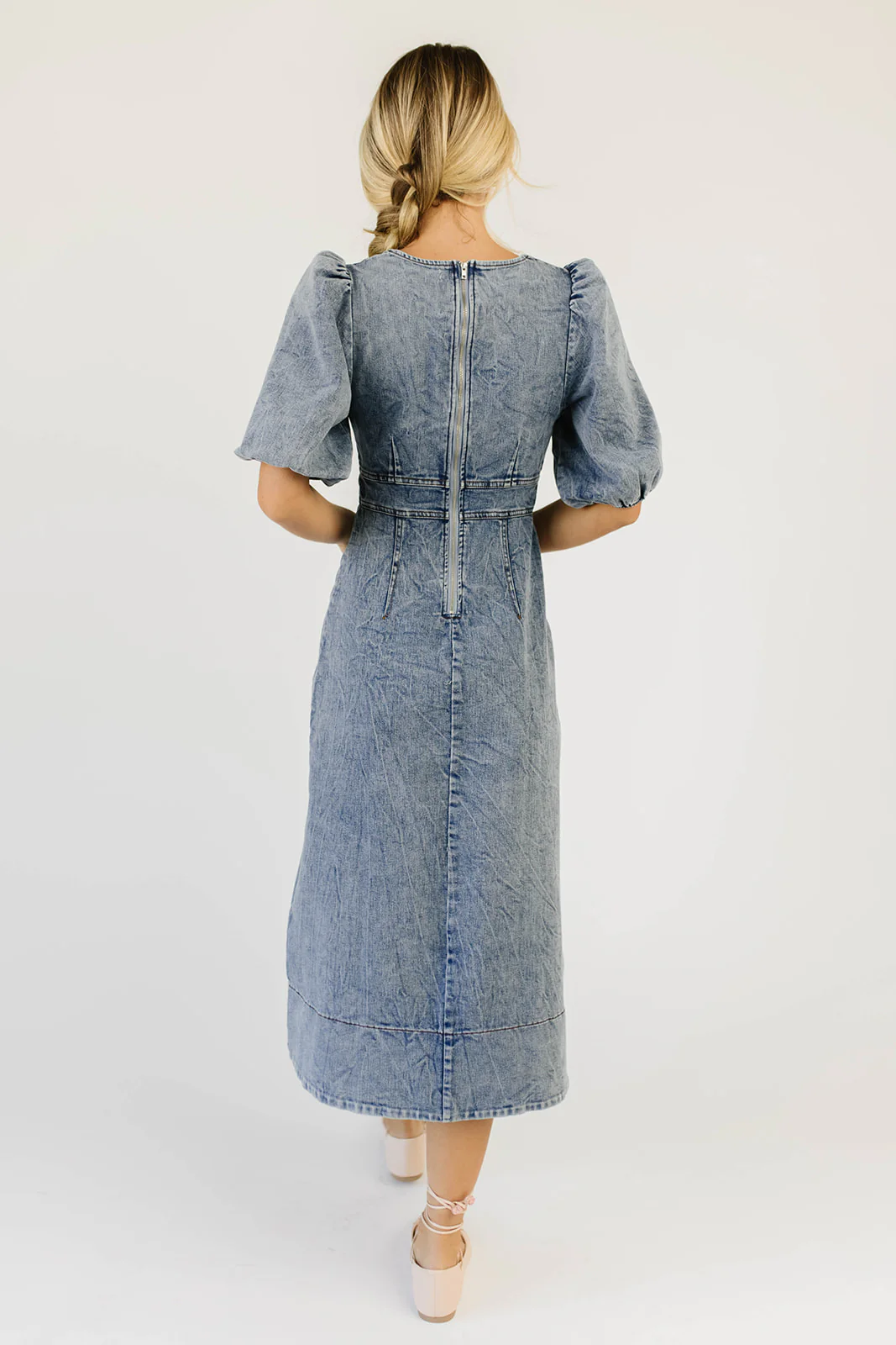 sara beth denim midi dress *restocked* - Image 29