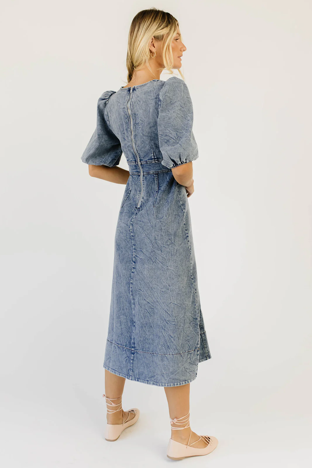 sara beth denim midi dress *restocked* - Image 30