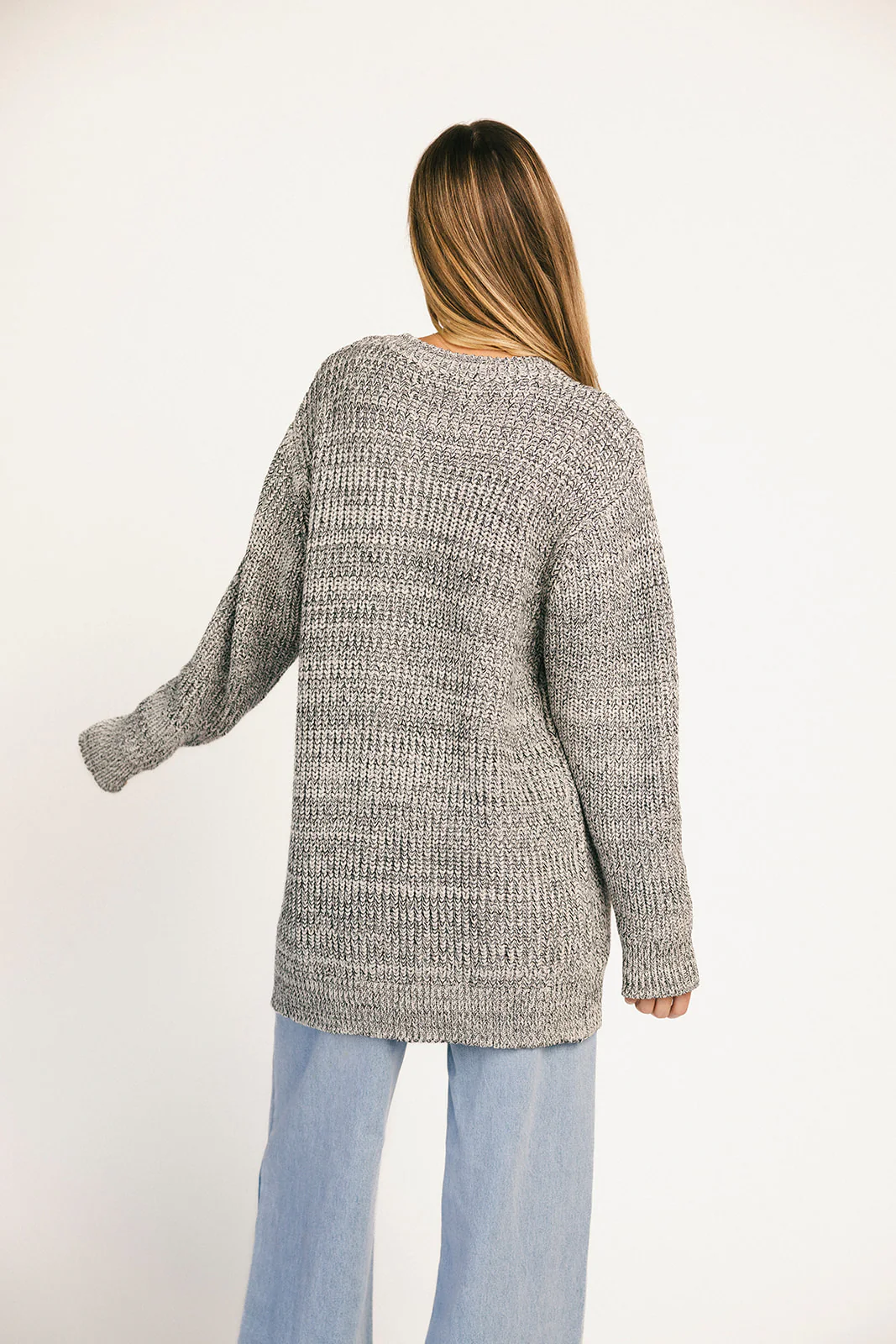 to the moon cardigan // grey *zoco exclusive* - Image 23